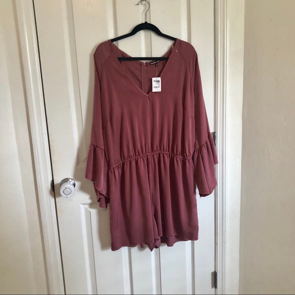 Charlotte Russe 2x romper